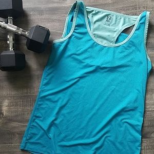 Noble Outfitters Active Tank